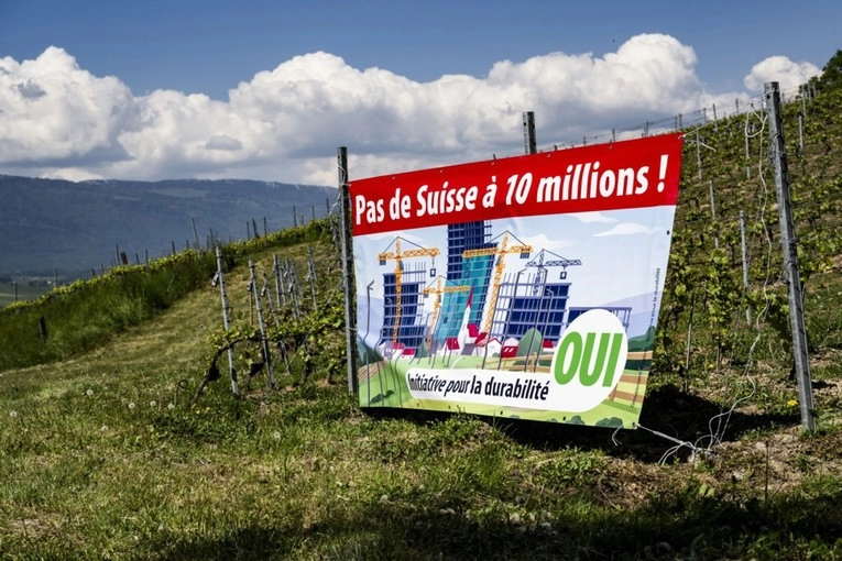 Švicarci sutra glasaju o ograničavanju broja stanovnika na 10 milijuna